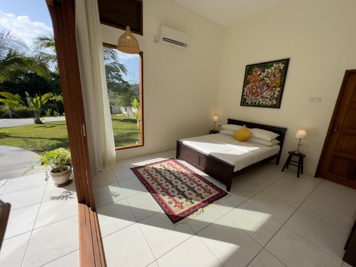 Villa Meranti - Spacious Private Pool Villa Pantai Cenang  Buitenkant foto