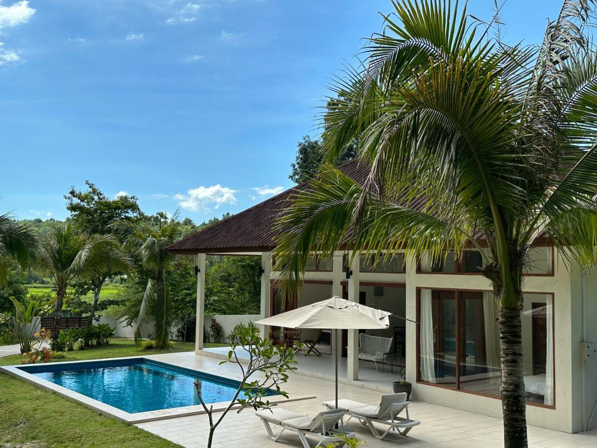 Villa Meranti - Spacious Private Pool Villa Pantai Cenang  Buitenkant foto