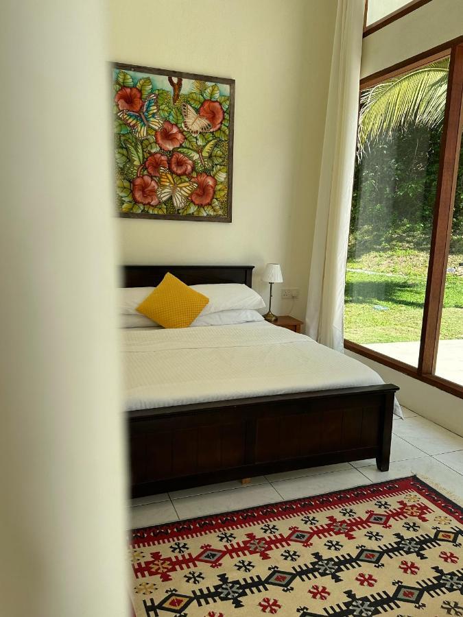 Villa Meranti - Spacious Private Pool Villa Pantai Cenang  Buitenkant foto