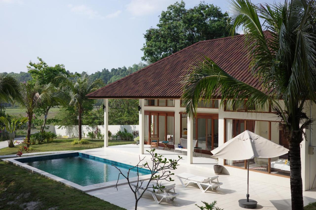 Villa Meranti - Spacious Private Pool Villa Pantai Cenang  Buitenkant foto