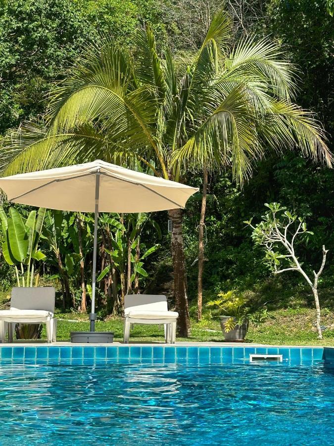 Villa Meranti - Spacious Private Pool Villa Pantai Cenang  Buitenkant foto