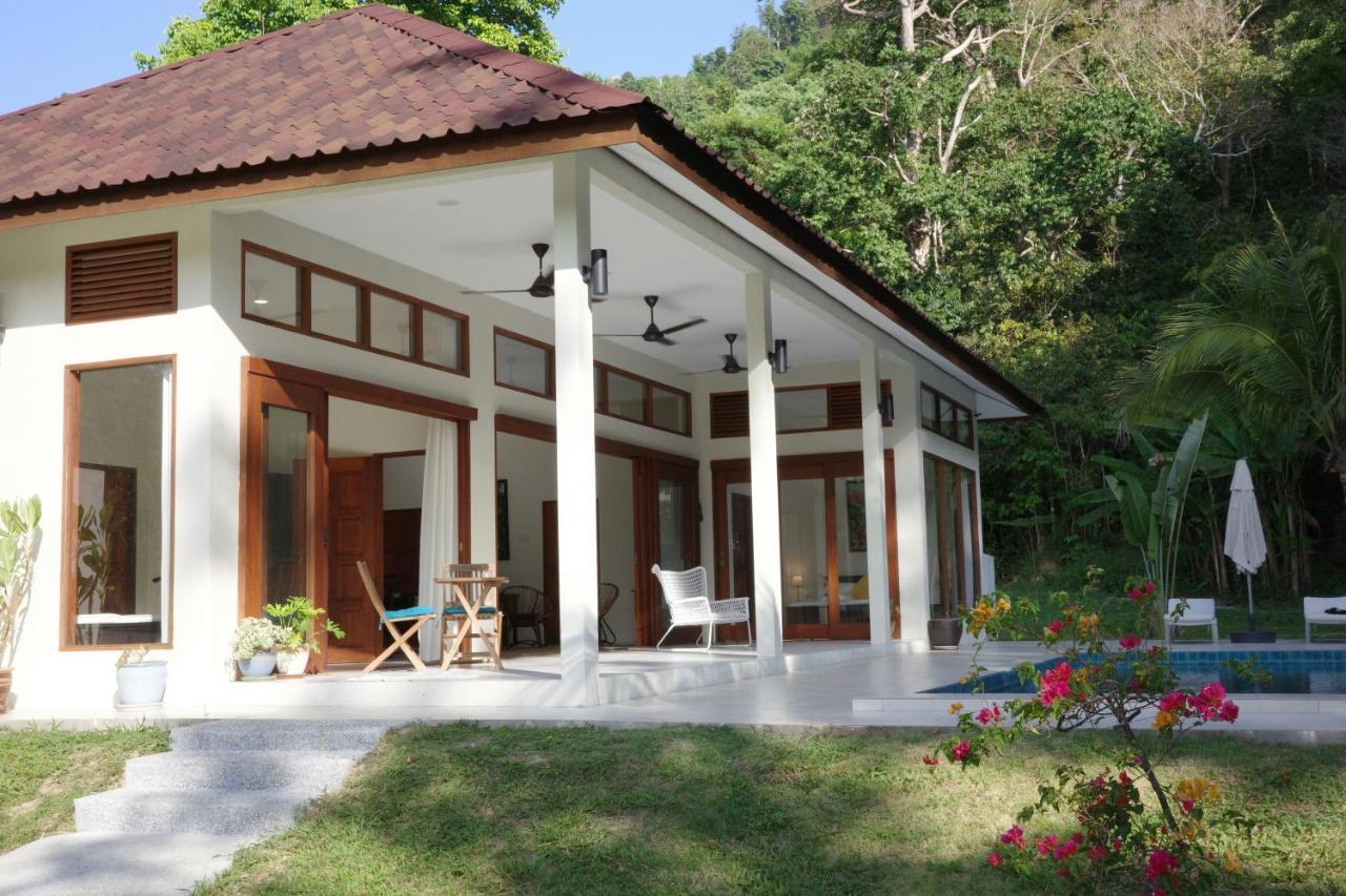 Villa Meranti - Spacious Private Pool Villa Pantai Cenang  Buitenkant foto